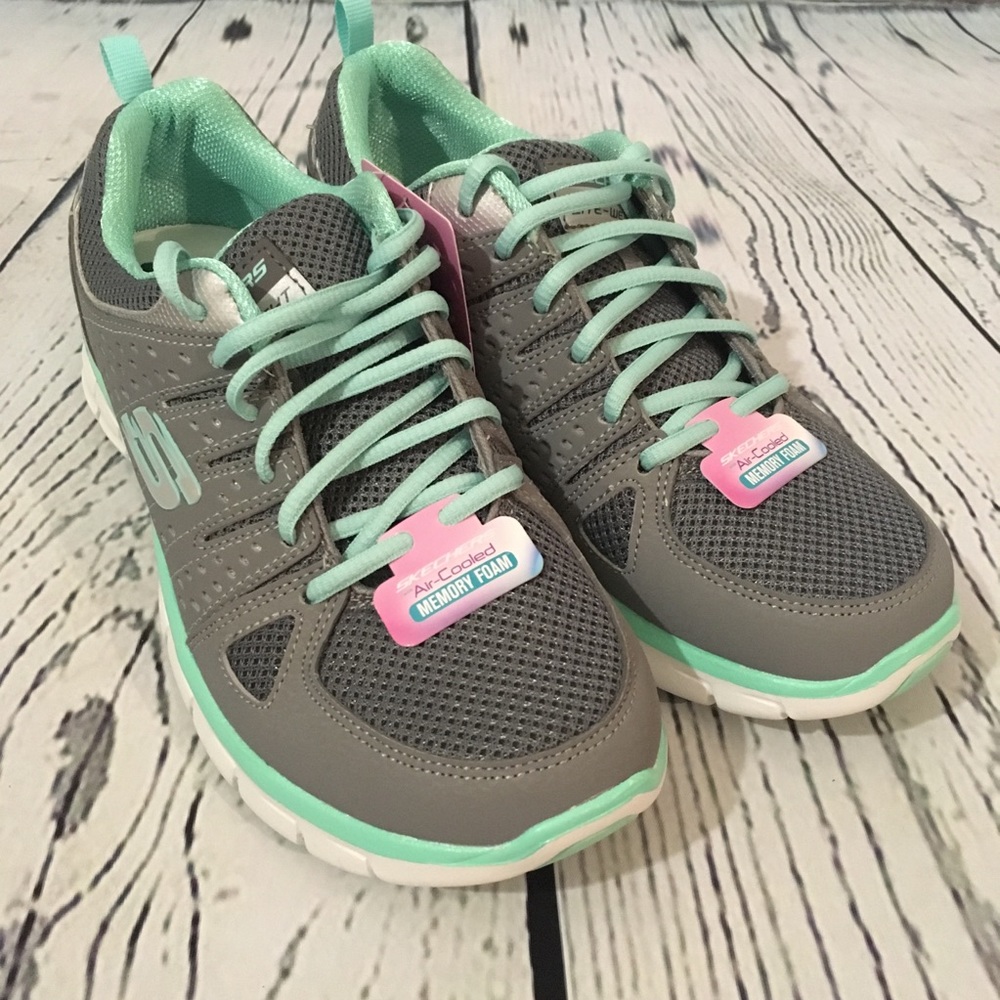 NEW Skechers GYMN Synergy Look Book Walking Shoes